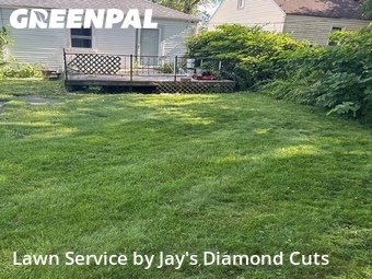 Lawn mowed in Pontiac, 48341