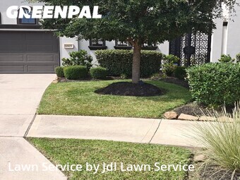 Grass Cutting nearby Sienna, TX, 