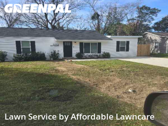 Lawn mowed in North Charleston, 29405