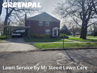 Lawn Care Service nearby Royal Oak, MI, 
