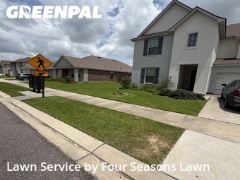 Lawn Maintenance nearby Baton Rouge, LA, 
