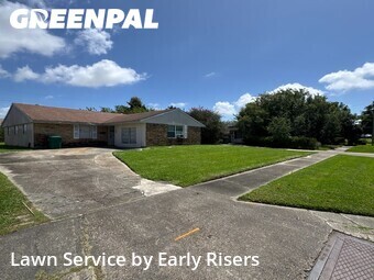 Lawn mowed in Avondale, 70094
