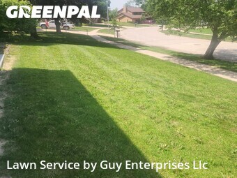 Lawn Service nearby Cedar Rapids, IA, 