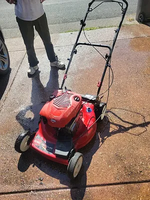 SMALL ENGINE EXPERTS Photo 11