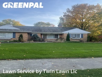 Lawn Mow nearby Shaker Heights, OH, 