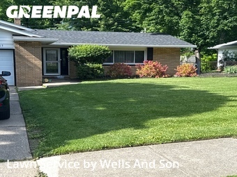 Lawn Maintenance nearby Lyndhurst, OH, 