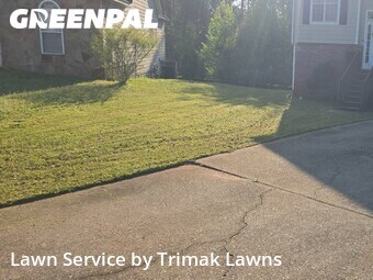 Yard Mowing nearby Riverdale, GA, 