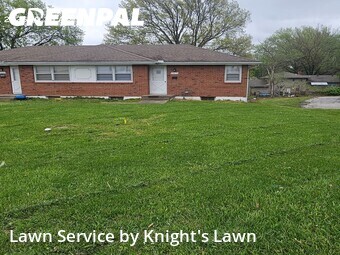Lawn Maintenance nearby Raytown, MO, 