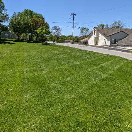 Lawn Mowing Contractor in Independence, MO, 64055-5302