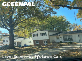 Lawn Maintenance nearby Bridgeton , MO, 