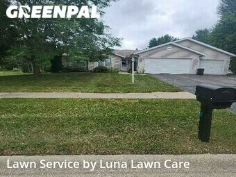 Yard Mowing nearby Rockford, IL, 