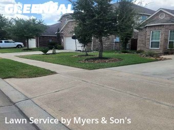 Grass Cutting nearby Tomball, TX, 