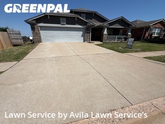 Lawn Servicein Norman,73069,Lawn Cutting by Avila Lawn Service’s, work completed in Jun , 2026