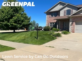Lawn Service nearby Edwards, IL, 