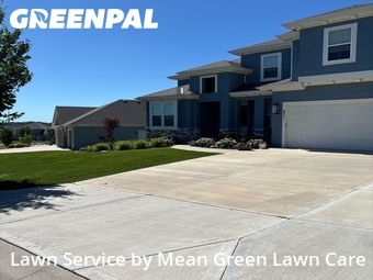 Lawn Service nearby Overland Park, MO, 