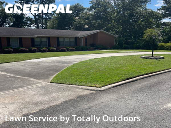 Yard Mowing nearby Valdosta, FL, 