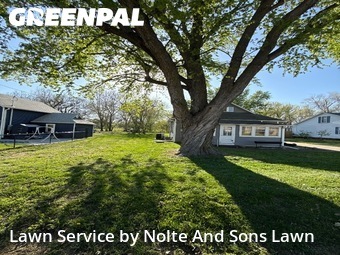 Lawn Care nearby Berwick, IA, 