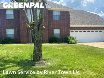 Lawn Cutting nearby Southaven, MS, 