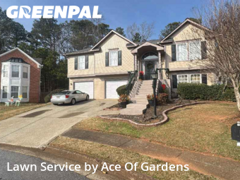 Lawn mowed in Suwanee, 30024