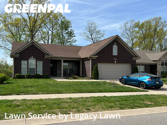 Grass Cut nearby Louisville, KY, 