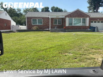 Lawn Mowin Affton,63123,Lawn Maintenance by MJ LAWN, work completed in Dec , 2025