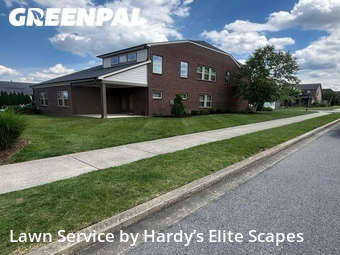 Lawn mowed in Gallatin, 37066