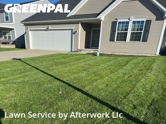 Lawn mowed in Willoughby, 44094