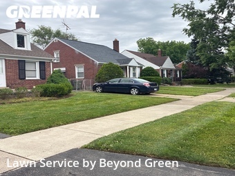 Lawn Care nearby Allen Park, MI, 