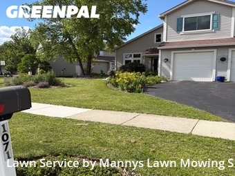 Lawn mowed in Mundelein, 60060
