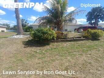 Grass Cut nearby Cape Coral, FL, 