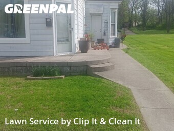 Grass Cut nearby New Albany, KY, 