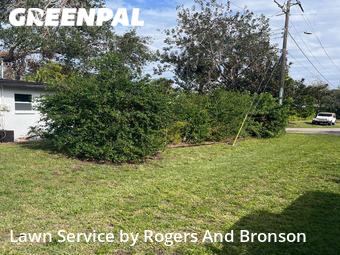 Lawn Mowing Service nearby Naples, FL, 