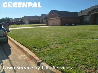 Lawn Cutting nearby Midwest City, OK, 