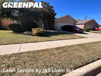 Lawn Mowing nearby Burleson, TX, 