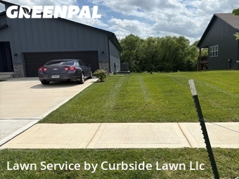 Lawn Care Service nearby Spring Hill, KS, 