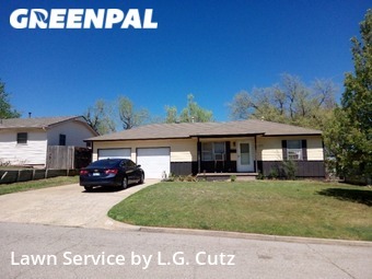 Lawn Mow nearby Yukon, OK, 