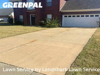 Lawn Care Service nearby Southaven, MS, 