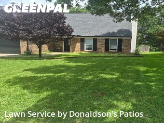 Yard Mowing nearby Garland, TX, 