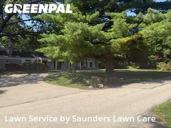 Lawn Maintenance nearby Creve Coeur, MO, 