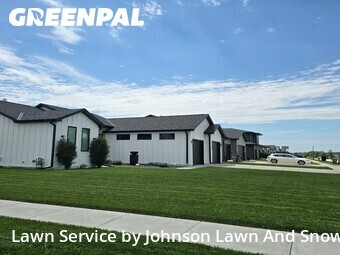 Lawn mowing work completed in Lincoln, CA