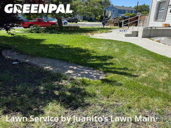 Work completed by grass-trimming-service-in-Richland-CA