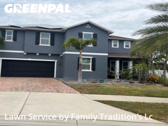 Grass Cutin Riverview,33579,Lawn Cut by Family Tradition’s Lc, work completed in Dec , 2025