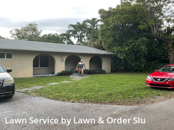 Lawn Care Service nearby Fort Lauderdale, FL, 