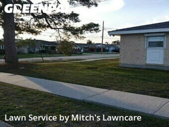 Lawn Mowing nearby Gretna, LA, 
