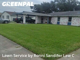 Lawn Mowing nearby Marrero, LA, 