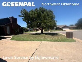 Lawn Mowing nearby Edmond, OK, 