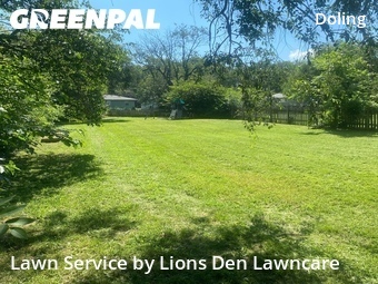 Lawn mowed in Springfield, 65803