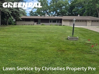 Lawn Care Service nearby Roseville, MN, 