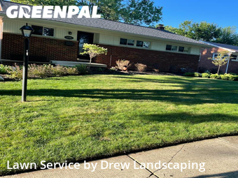 Lawn Cutting nearby Beverly Hills, MI, 