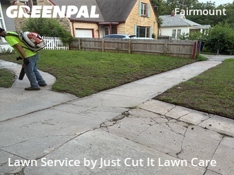 Grass Cutting nearby Wichita, KS, 